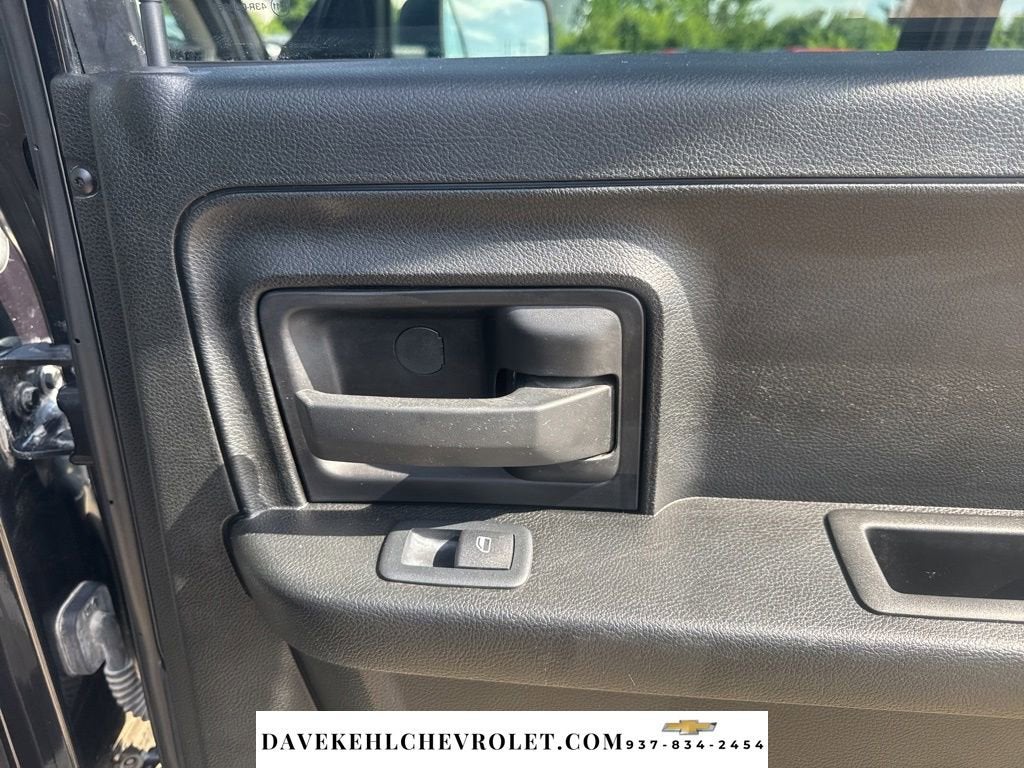 2018 RAM 1500 Express Quad Cab 4x4 6'4" Box