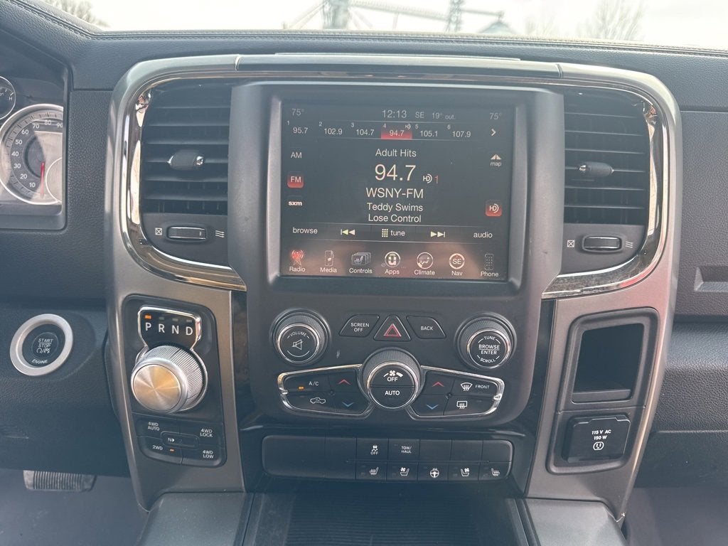 2015 RAM 1500 Sport