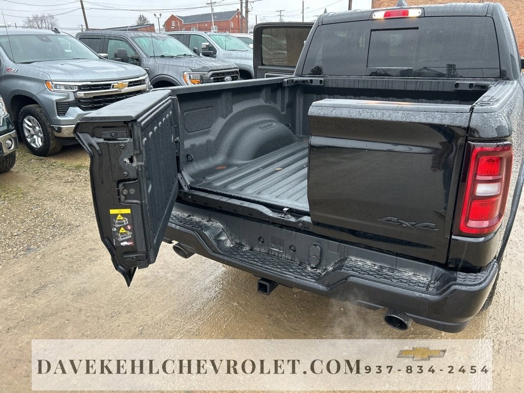 2025 RAM 1500 Big Horn Crew Cab 4x4 5'7" Box