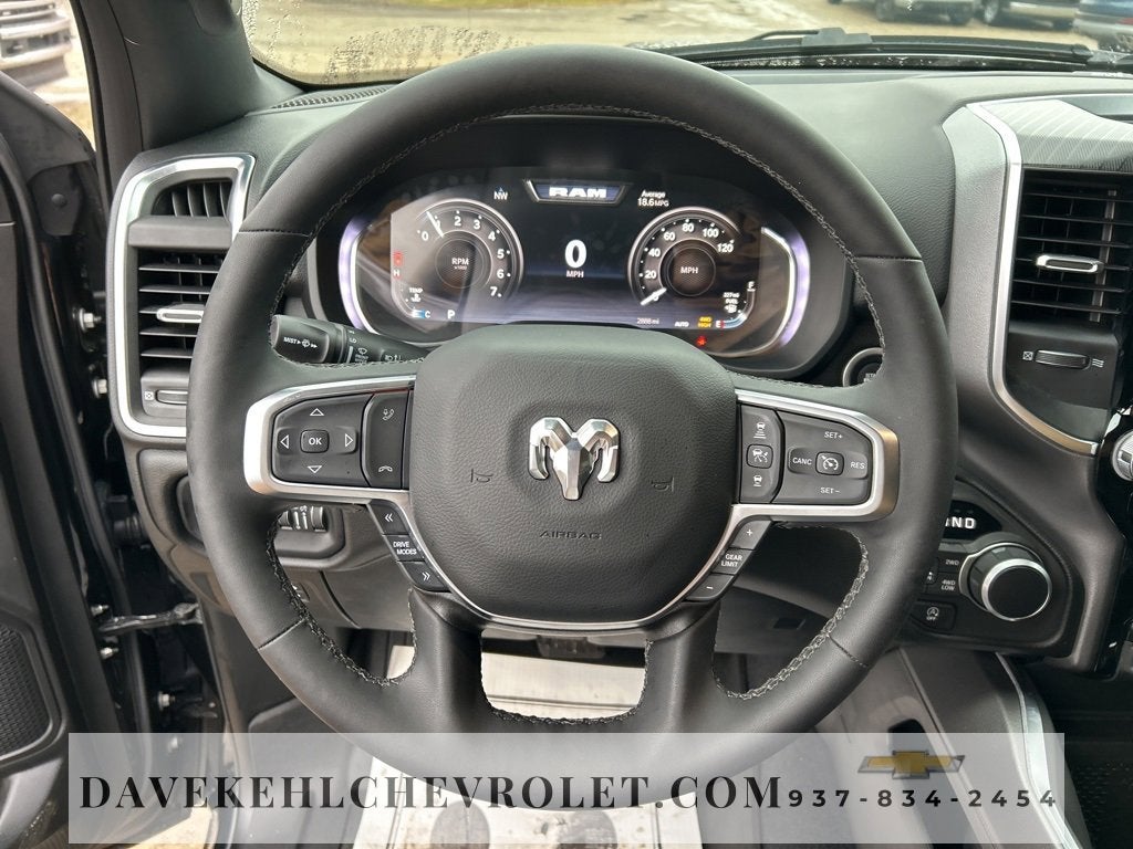 2025 RAM 1500 Big Horn Crew Cab 4x4 5'7" Box