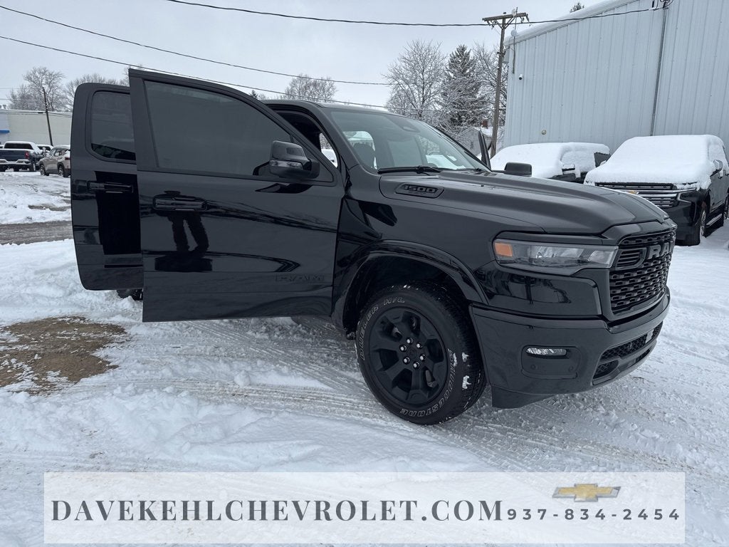 2025 RAM 1500 Big Horn Crew Cab 4x4 5'7" Box