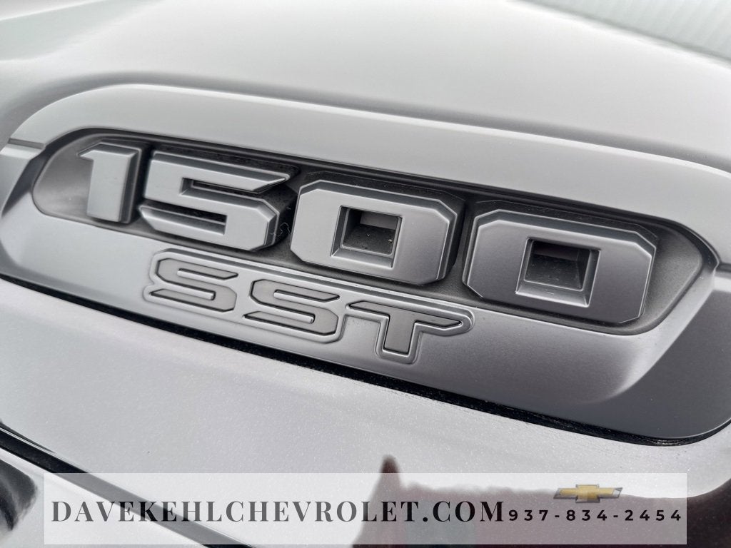 2025 RAM 1500 Big Horn Crew Cab 4x4 5'7" Box