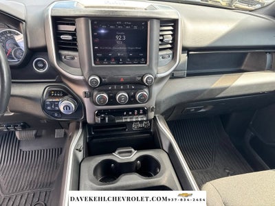 2020 RAM 1500 Big Horn Crew Cab 4x4 5'7" Box