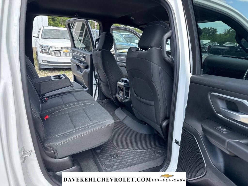 2020 RAM 1500 Big Horn Crew Cab 4x4 5'7" Box