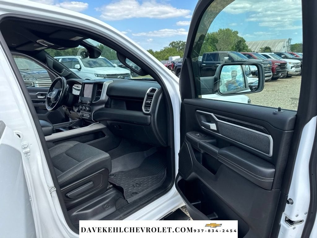 2020 RAM 1500 Big Horn Crew Cab 4x4 5'7" Box