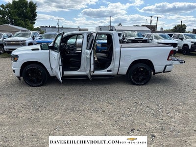 2020 RAM 1500 Big Horn Crew Cab 4x4 5'7" Box