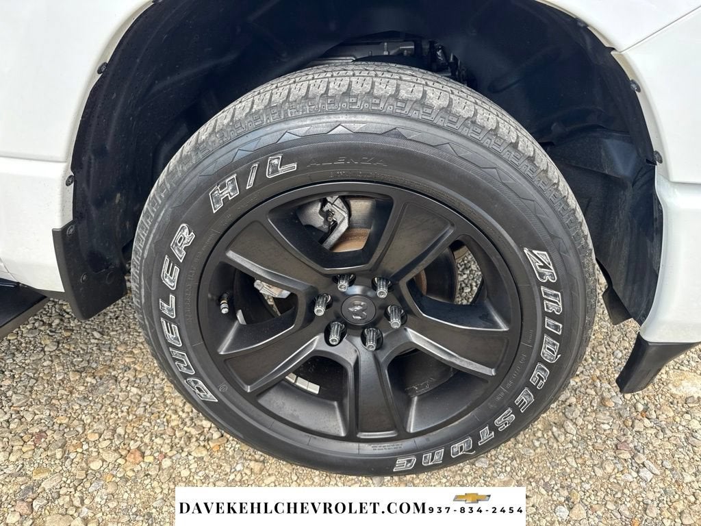 2020 RAM 1500 Big Horn Crew Cab 4x4 5'7" Box