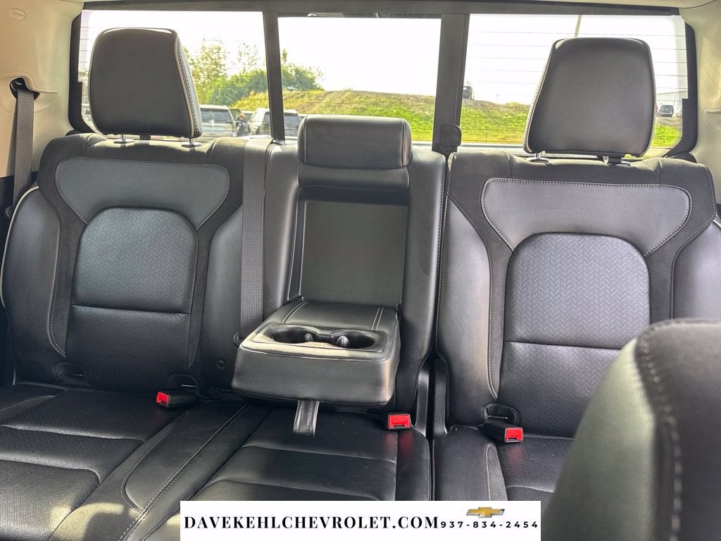 2022 RAM 1500 Laramie Crew Cab 4x4 5'7" Box