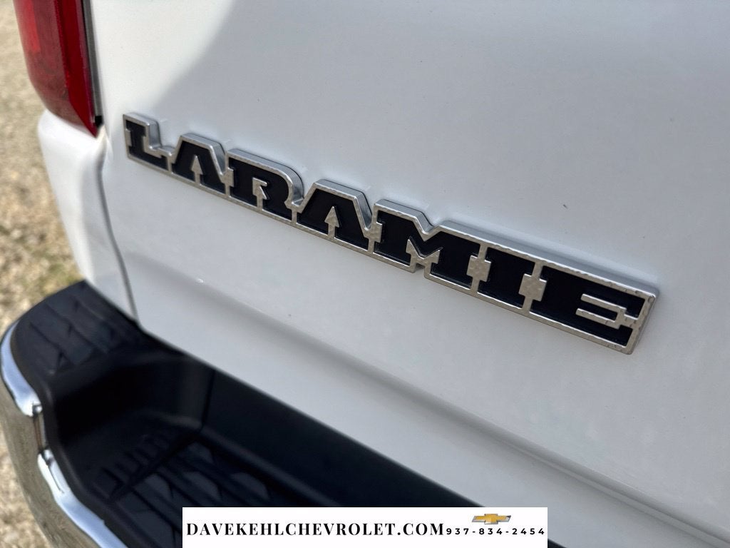 2022 RAM 1500 Laramie Crew Cab 4x4 5'7" Box