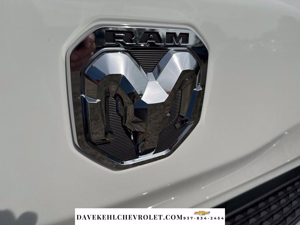 2022 RAM 1500 Laramie Crew Cab 4x4 5'7" Box