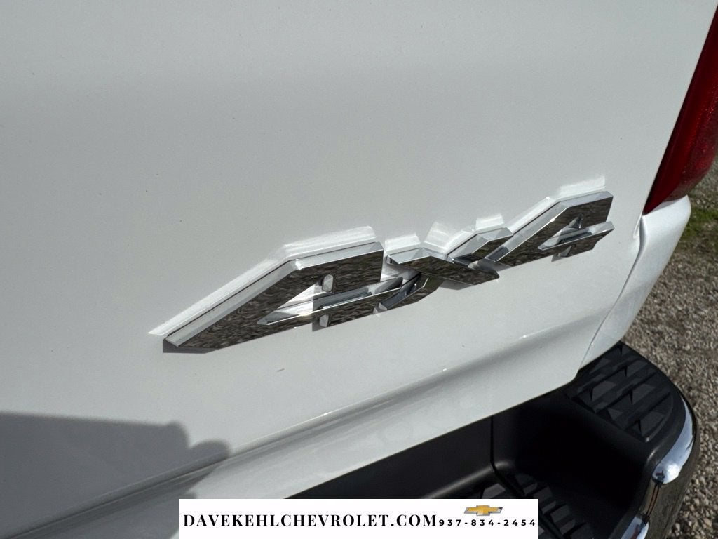 2022 RAM 1500 Laramie Crew Cab 4x4 5'7" Box