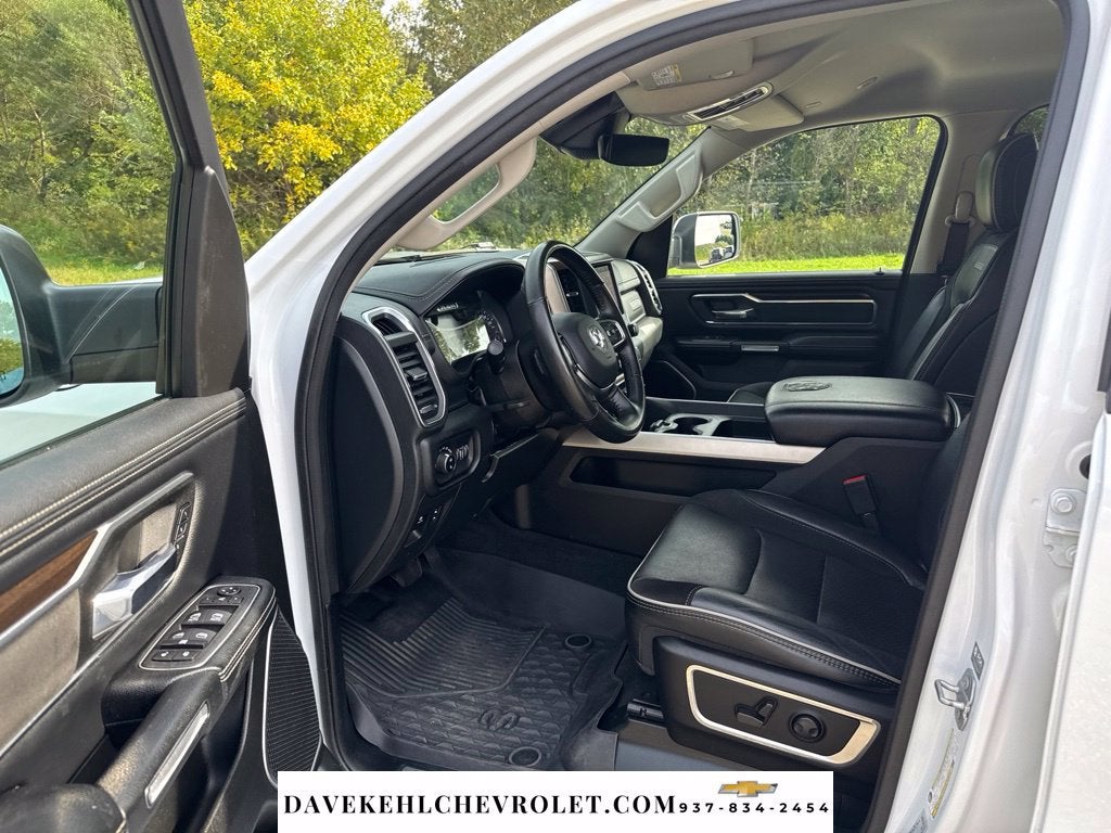 2022 RAM 1500 Laramie Crew Cab 4x4 5'7" Box