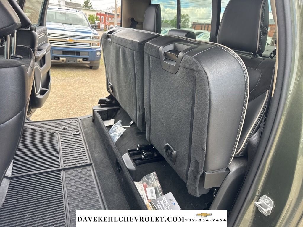2020 RAM 1500 Laramie Crew Cab 4x4 5'7" Box