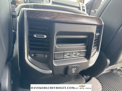 2020 RAM 1500 Laramie Crew Cab 4x4 5'7" Box