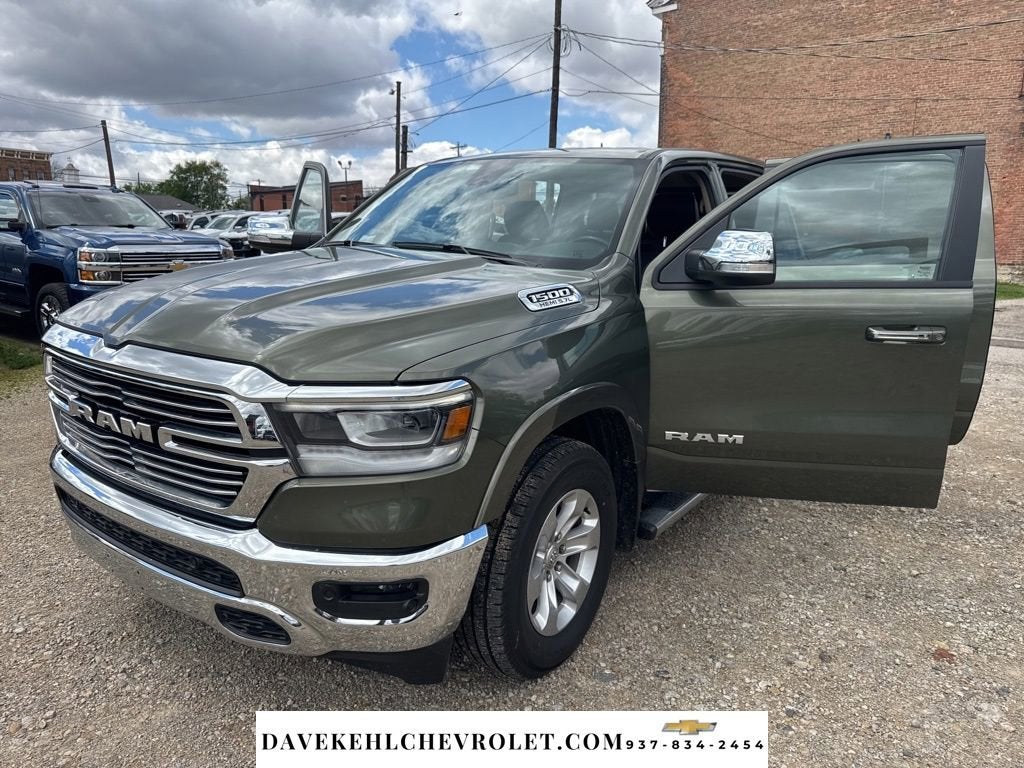 2020 RAM 1500 Laramie Crew Cab 4x4 5'7" Box