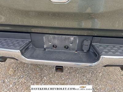 2020 RAM 1500 Laramie Crew Cab 4x4 5'7" Box