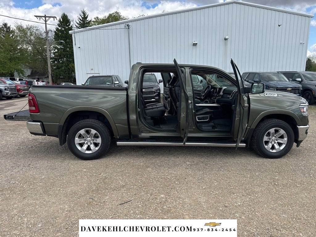 2020 RAM 1500 Laramie Crew Cab 4x4 5'7" Box