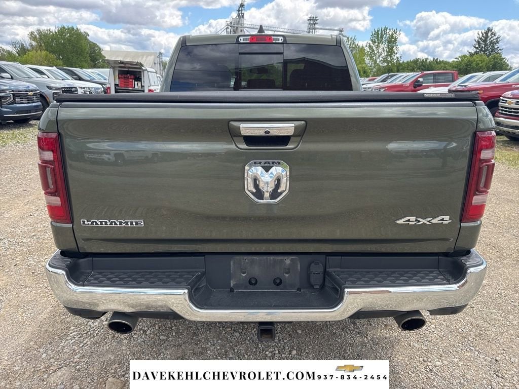 2020 RAM 1500 Laramie Crew Cab 4x4 5'7" Box