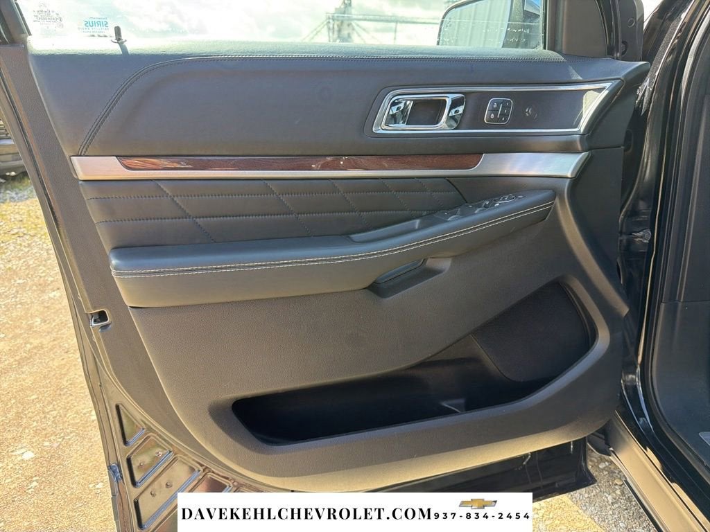 2017 Ford Explorer Platinum