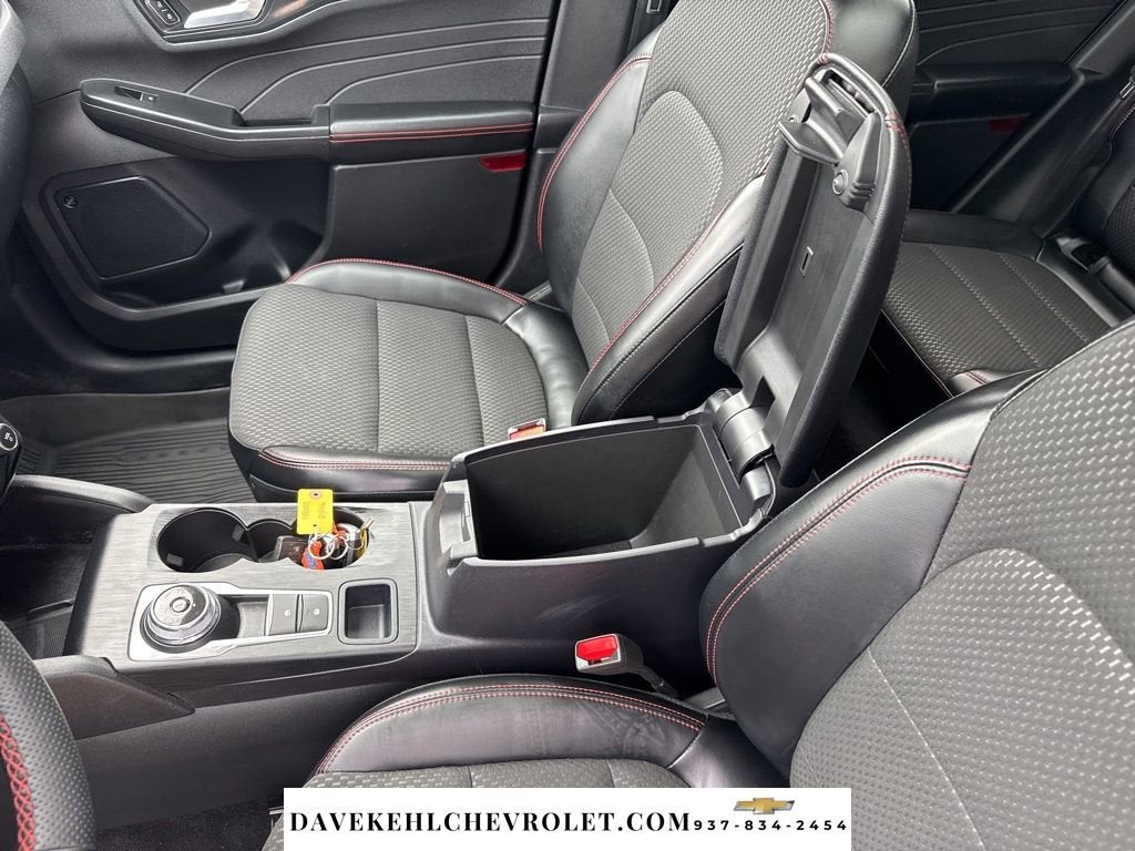 2023 Ford Escape ST-Line Select