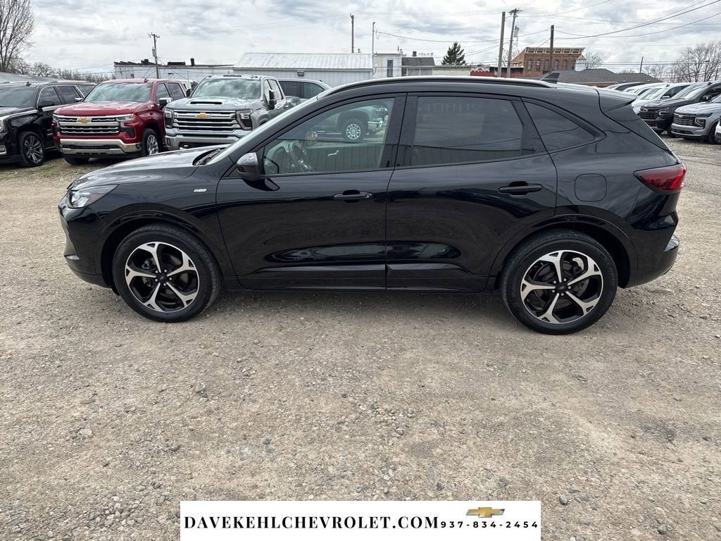 2023 Ford Escape ST-Line Select