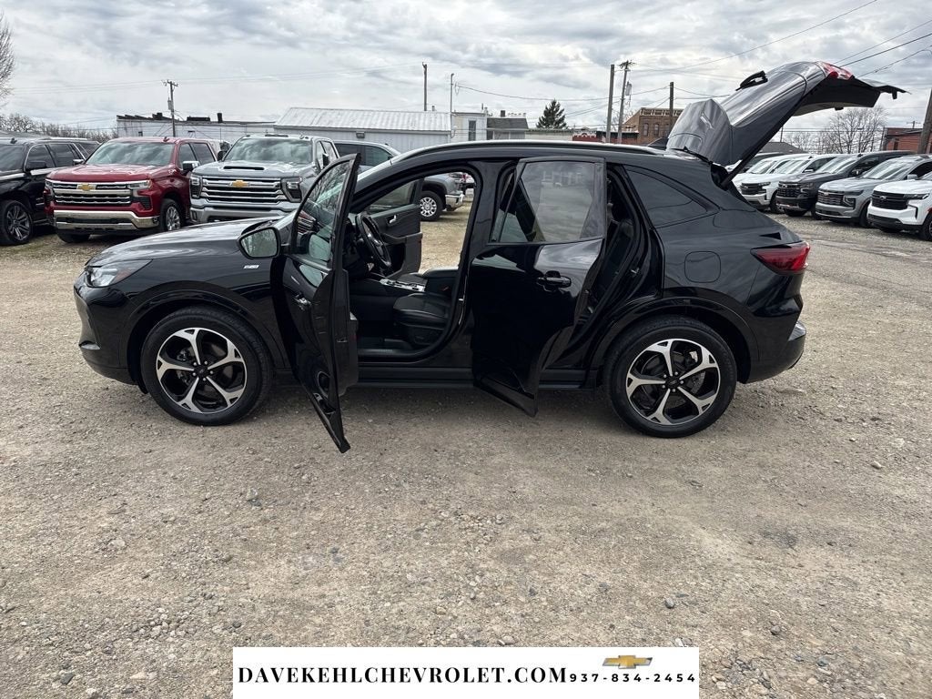 2023 Ford Escape ST-Line Select