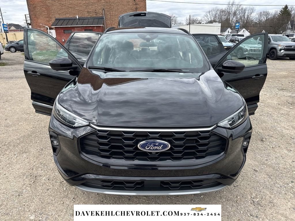 2023 Ford Escape ST-Line Select