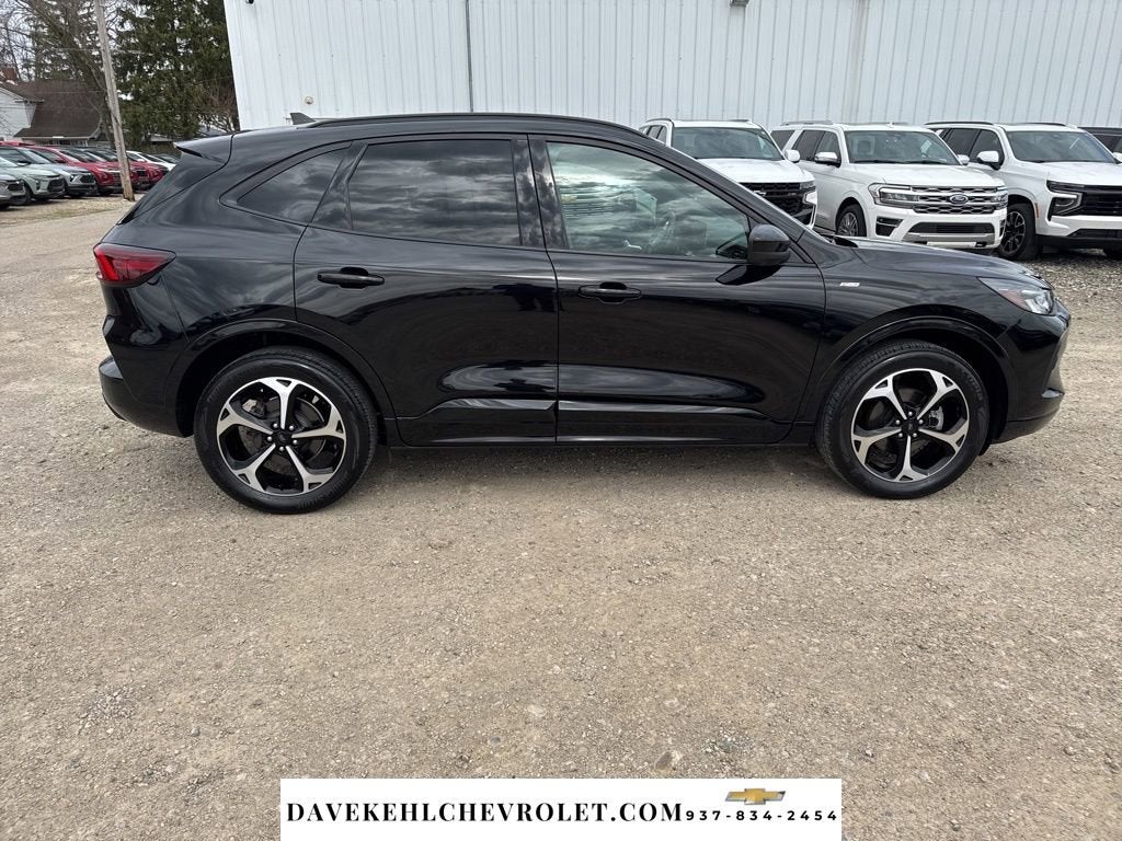 2023 Ford Escape ST-Line Select