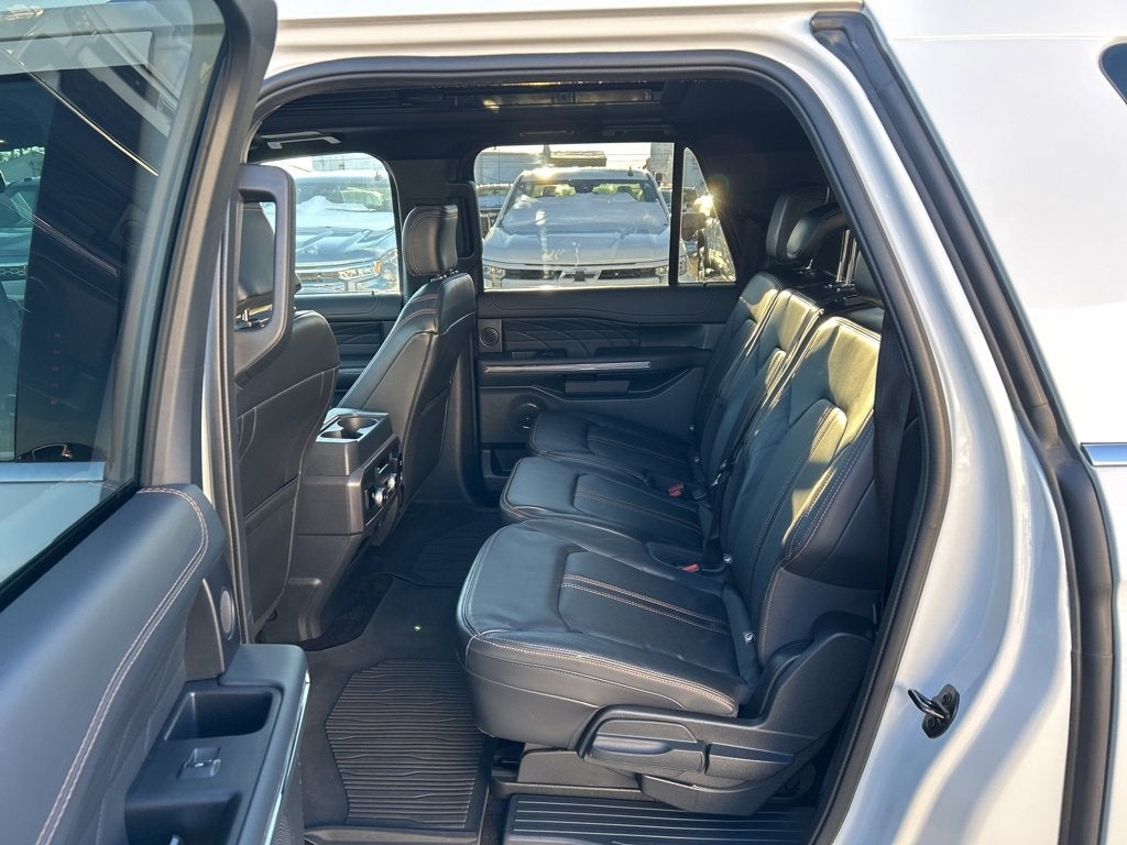 2022 Ford Expedition Platinum MAX