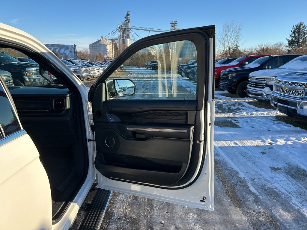 2022 Ford Expedition Platinum MAX