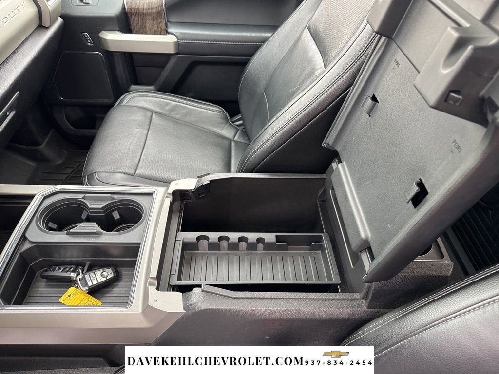 2017 Ford Super Duty F-250 SRW Lariat