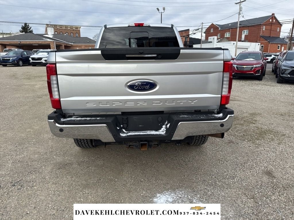 2017 Ford Super Duty F-250 SRW Lariat