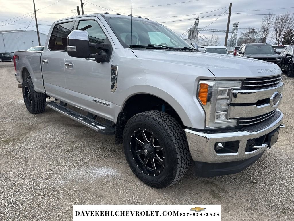 2017 Ford Super Duty F-250 SRW Lariat