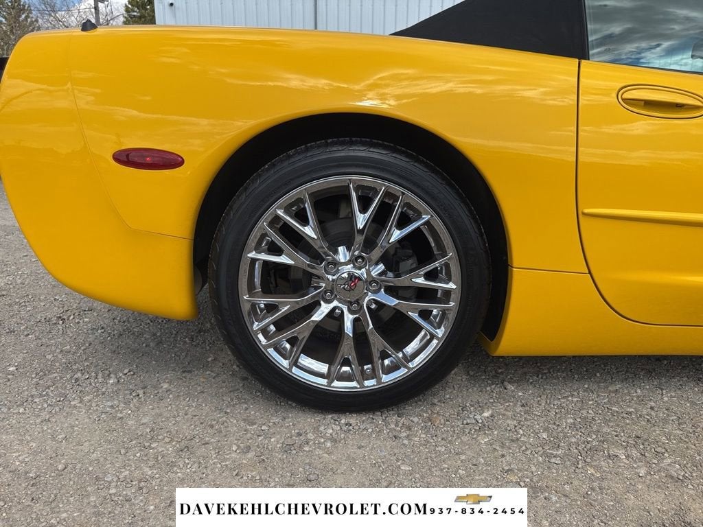 2004 Chevrolet Corvette NA