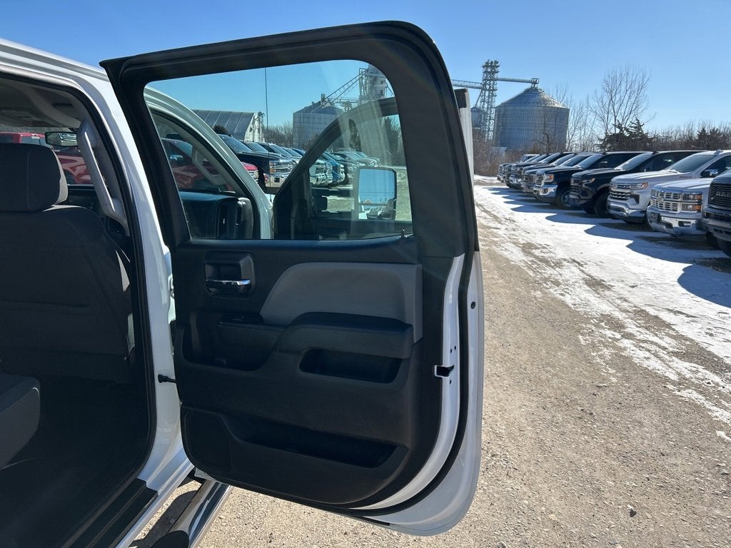 2016 Chevrolet Silverado 3500 HD Chassis Cab Work Truck