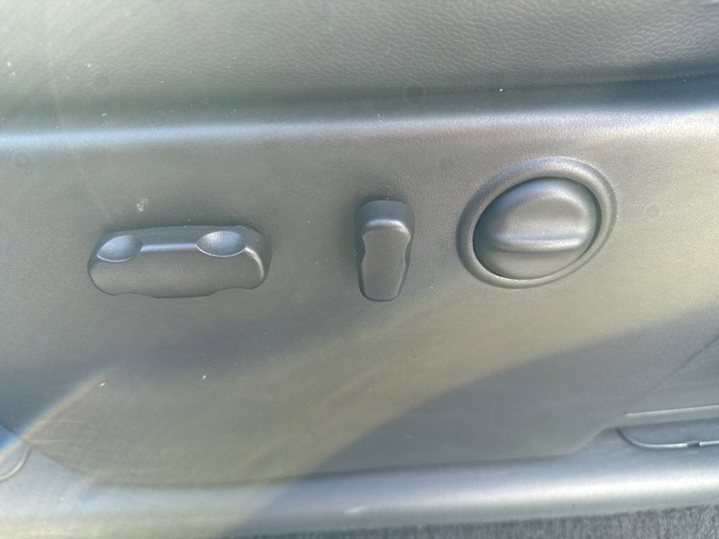 2011 Chevrolet Silverado 3500 HD SRW LTZ