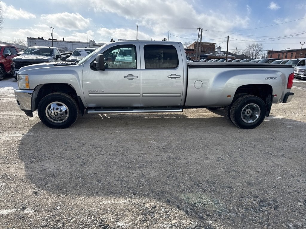2011 Chevrolet Silverado 3500 HD SRW LTZ