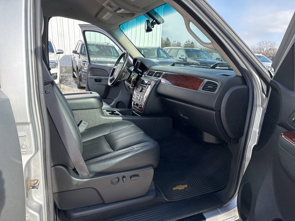 2011 Chevrolet Silverado 3500 HD SRW LTZ