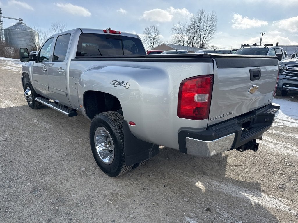 2011 Chevrolet Silverado 3500 HD SRW LTZ