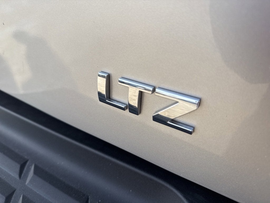 2011 Chevrolet Silverado 3500 HD SRW LTZ