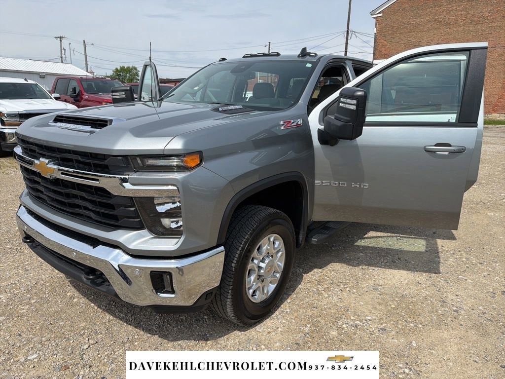 2025 Chevrolet Silverado 3500 HD LT