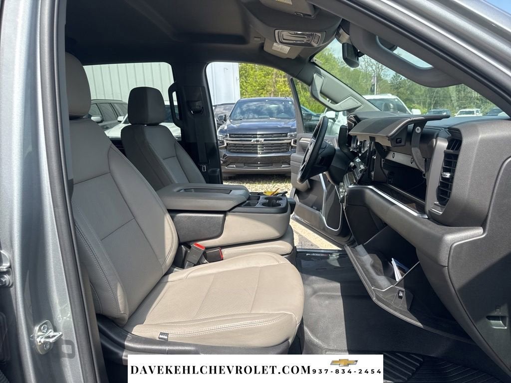 2025 Chevrolet Silverado 3500 HD LT