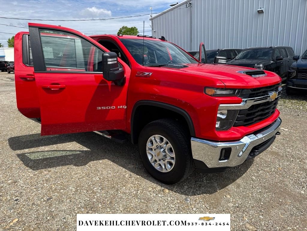 2025 Chevrolet Silverado 3500 HD LT