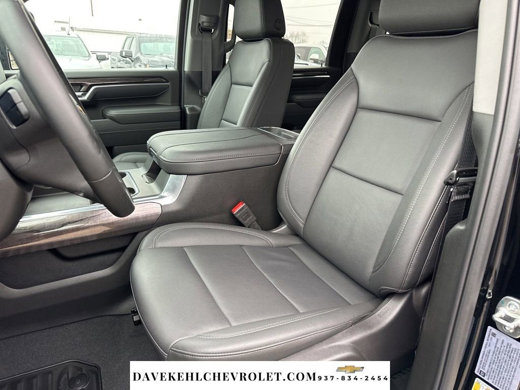 2025 Chevrolet Silverado 3500 HD LTZ DRW