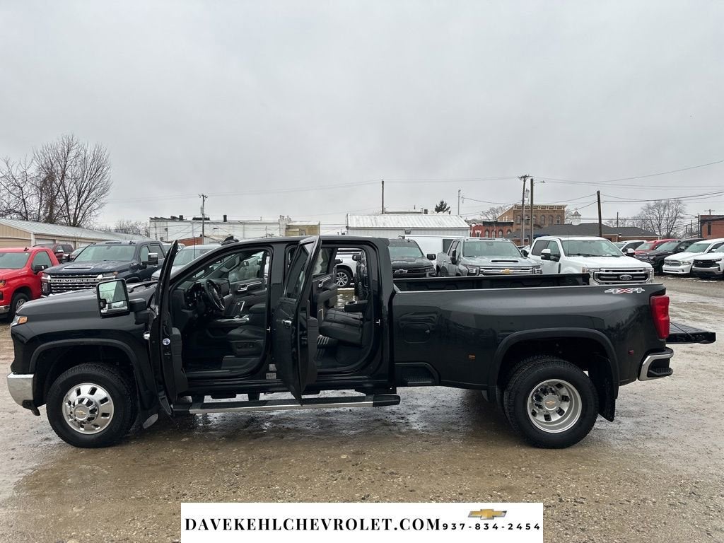 2025 Chevrolet Silverado 3500 HD LTZ DRW