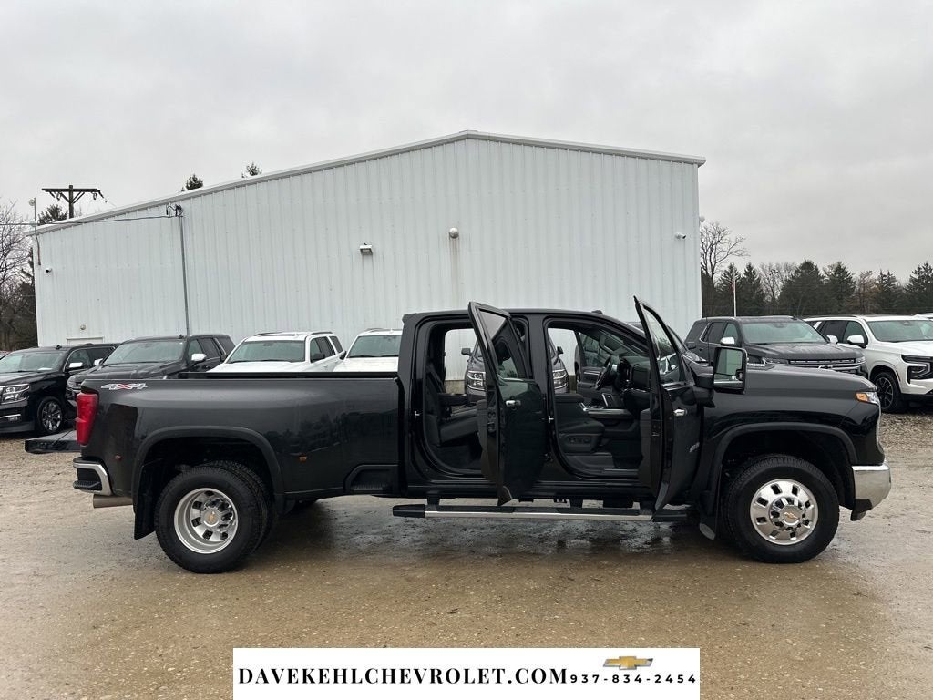 2025 Chevrolet Silverado 3500 HD LTZ DRW