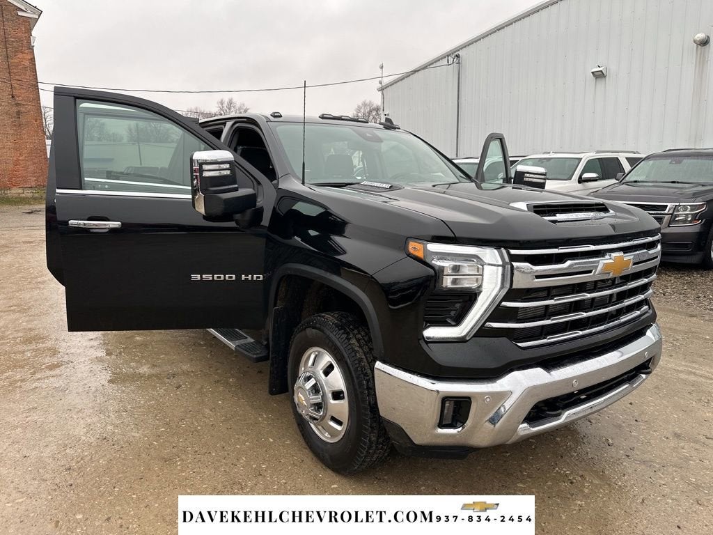 2025 Chevrolet Silverado 3500 HD LTZ DRW