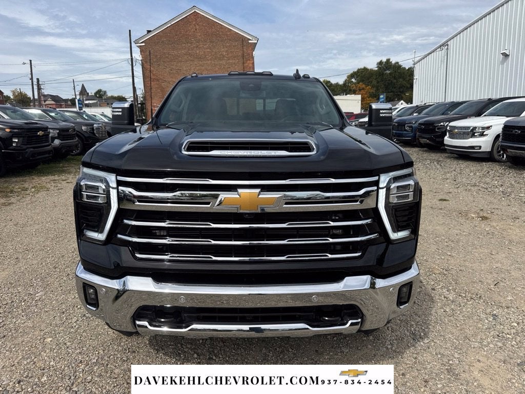 2025 Chevrolet Silverado 3500 HD LTZ
