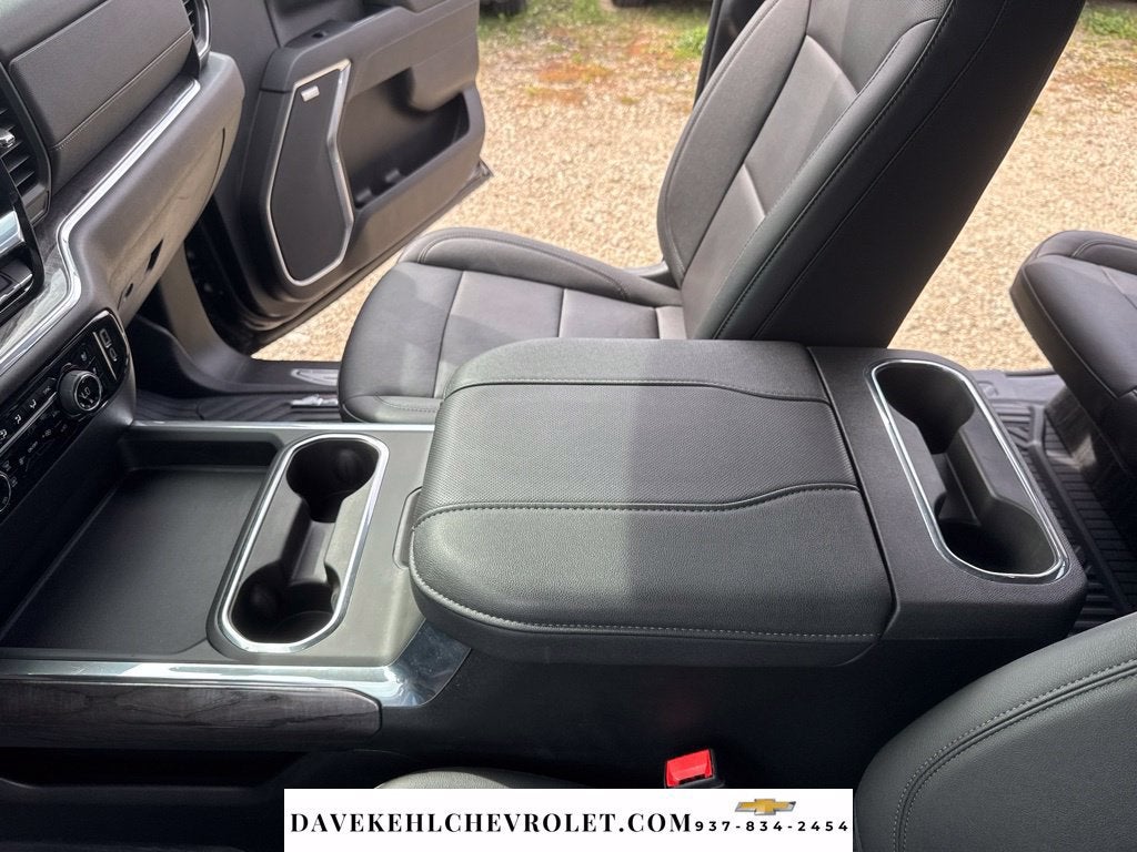 2025 Chevrolet Silverado 3500 HD LTZ