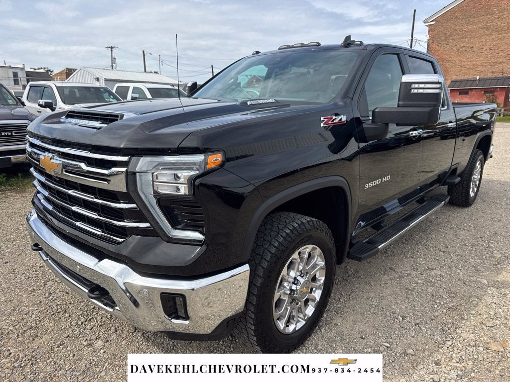 2025 Chevrolet Silverado 3500 HD LTZ